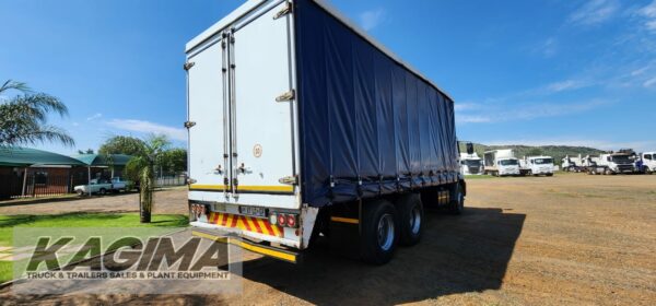 Used 2006 MAN M2000  Double Diff Curtain Side for sale. - Image 9