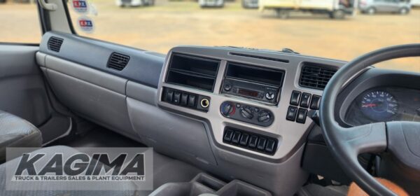 Used 2018 UD Croner PKE280 Dropsides for sale - Image 15