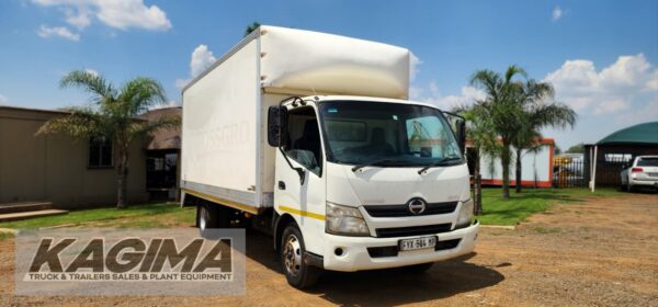 2013 Hino 300 915 Insulated Body 4,5 Ton