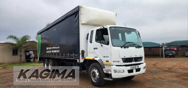 2017 Fuso FM16-270 Curtain Side