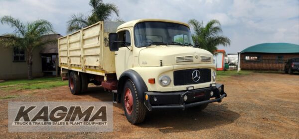 1974 Mercedes Benz Bullnose 1313 Mass side drop side