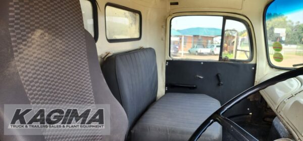 1974 Mercedes Benz Bullnose 1313 Mass side drop side - Image 13