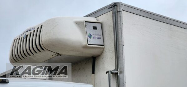 2017 Mercedes Benz Axor 2628 Refrigerated Body - Image 5