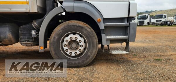 2017 Mercedes Axor 2628 Refrigerated Body - Image 13