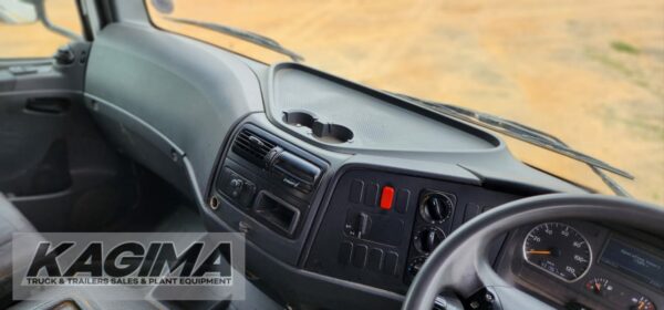 2017 Mercedes Axor 2628 Refrigerated Body - Image 16
