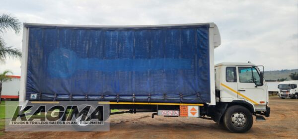 2006 Nissan UD80 Curtain Side - Image 7