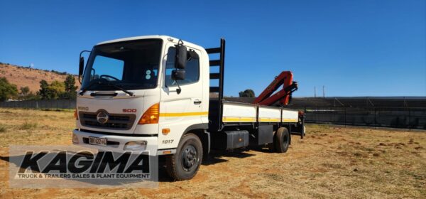 2014 Hino 500 1017 Drop sides fitted with Palfinger PK8500 Crane - Image 4