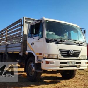 2013 Nissan UD80 Cattle Body 8ton