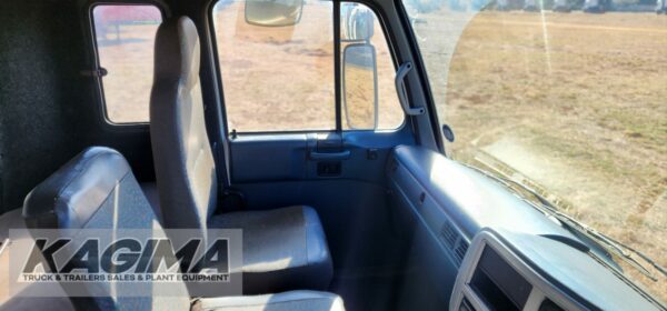 2013 Nissan UD80 Cattle Body 8ton - Image 15