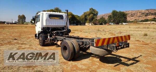 2010 Nissan UD 40 chassis cab for sale - Image 6