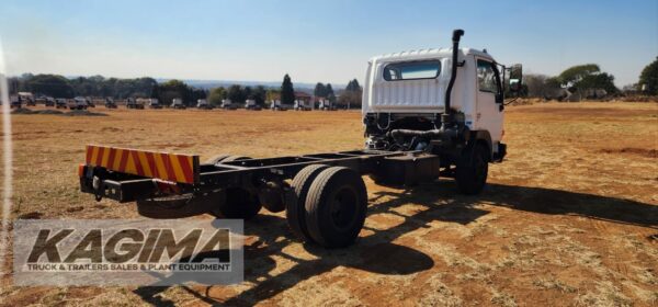 2010 Nissan UD 40 chassis cab for sale - Image 7