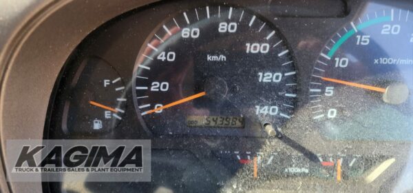 2017 Nissan UD90 Refrigerated Body for sale - Image 14