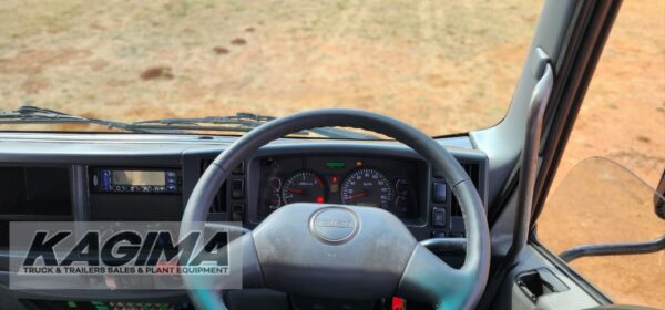 2016 Isuzu FTR850 Refrigerated Body - Image 14
