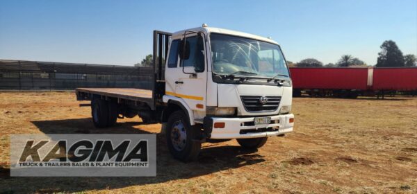 2008 Nissan UD 80 Flat Deck for sale