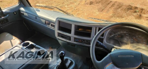 2008 Nissan UD 80 Flat Deck for sale - Image 10