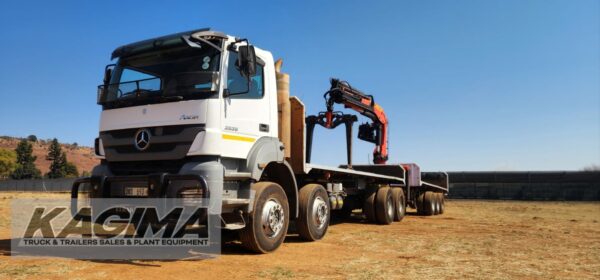 2017 Mercedes Benz Axor 3535 Flat Deck with Palfinger PK18500 Brick Crab
