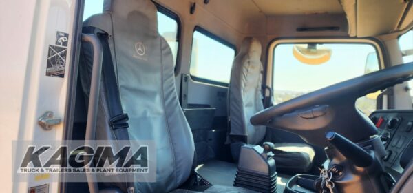 2017 Mercedes Benz Axor 3535 Flat Deck with Palfinger PK18500 Brick Crab - Image 13