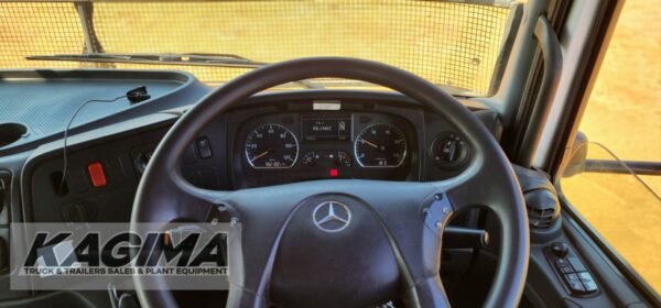 2017 Mercedes Benz Axor 3535 Flat Deck with Palfinger PK18500 Brick Crab - Image 15