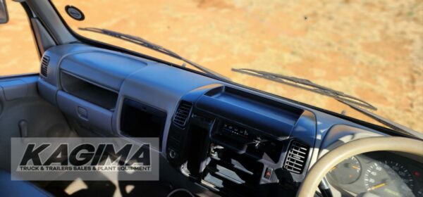 2011 Hino 300 Roll Back - Image 12