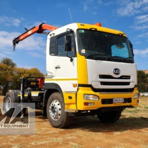 2010 Nissan UD350 with Palfinger PK8500 Crane