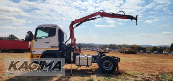 2010 Nissan UD350 with Palfinger PK8500 Crane - Image 6