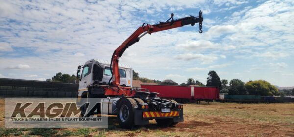 2010 Nissan UD350 with Palfinger PK8500 Crane - Image 7
