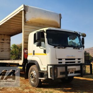 2016 Isuzu FTR850 AMT Curtain Side 8ton