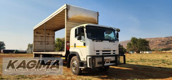2016 Isuzu FTR850 AMT Curtain Side 8ton
