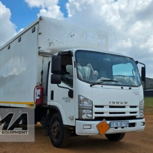 2017 Isuzu NPR400 AMT VAN Body for sale