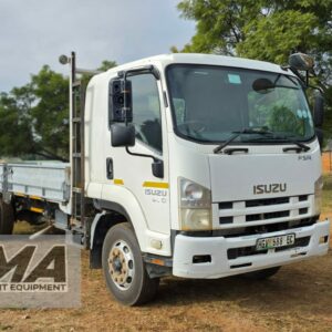 2014 Isuzu FSR800 8ton Dropside